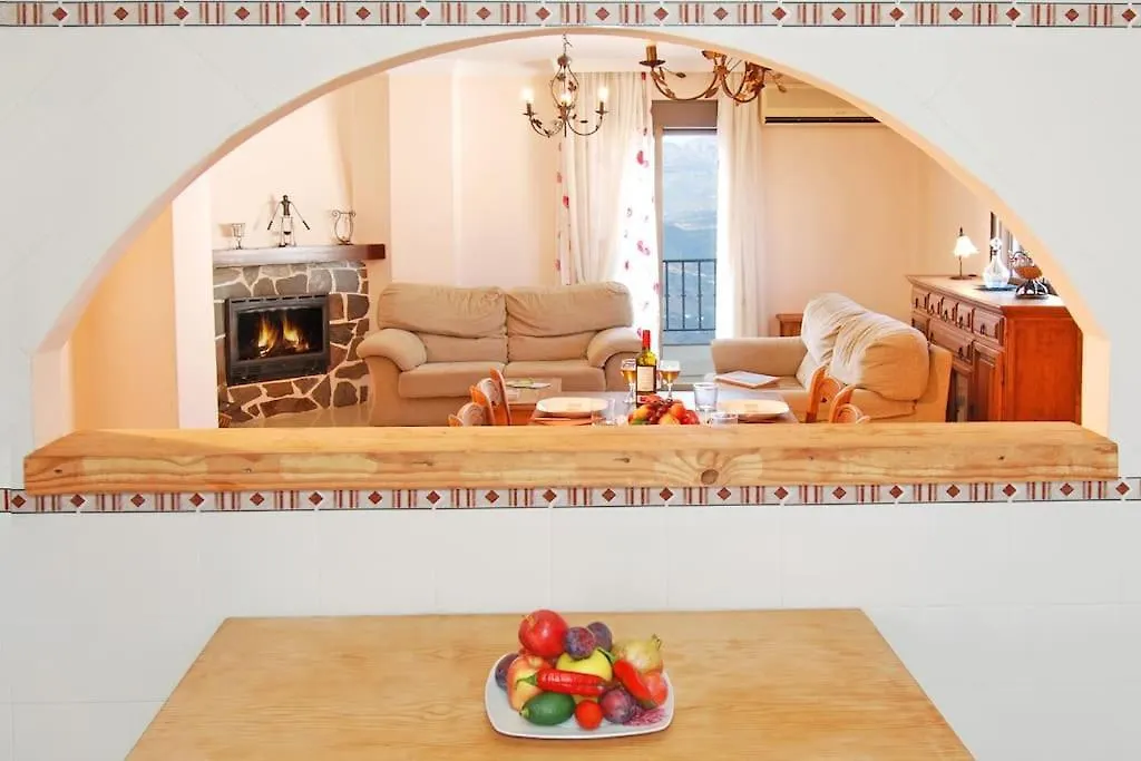 펜션 Casa Jose Comares -Beautiful Village House- Jacuzzi Included-Views-Bbq-Aircon-Wifi 스페인