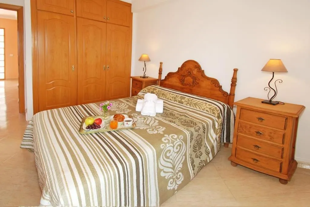 Casa Jose Comares -Beautiful Village House- Jacuzzi Included-Views-Bbq-Aircon-Wifi Holiday home