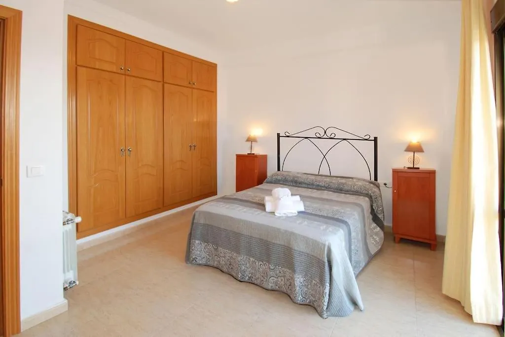 Casa Jose Comares -Beautiful Village House- Jacuzzi Included-Views-Bbq-Aircon-Wifi