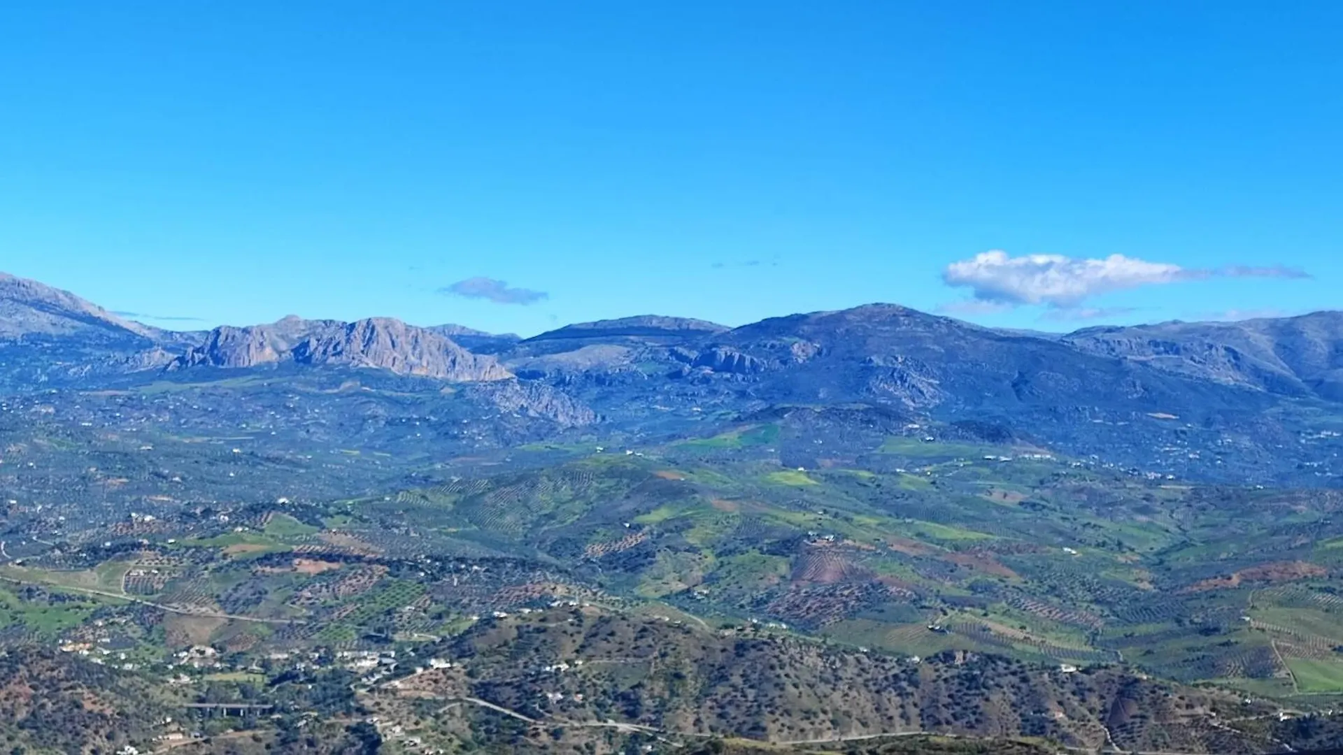 Holiday home Casa Jose Comares -Beautiful Village House- Jacuzzi Included-Views-Bbq-Aircon-Wifi